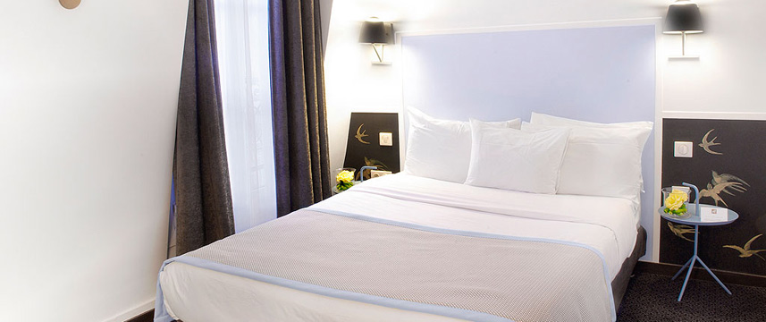 Hotel George Opera Double Bedroom