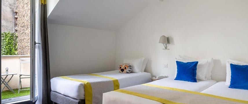 Hotel George - Triple Room Hotel George - Triple Room