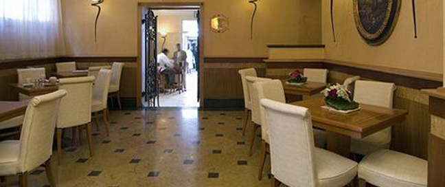 Hotel Homs - Dining Room