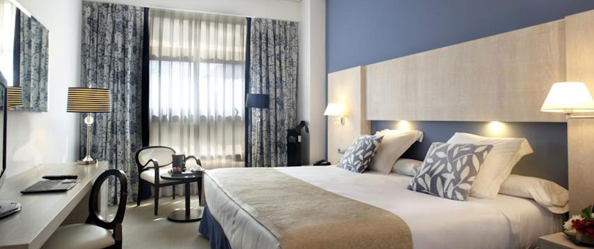 Hotel Husa Nuevo Boston - Standard Room Hotel Husa Nuevo Boston - Standard Room