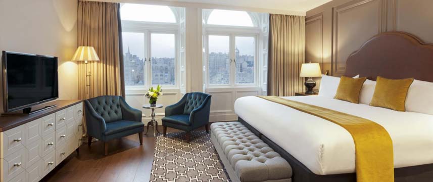Hotel Indigo Edinburgh Princes Street Suite With View