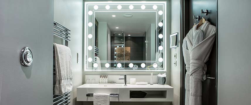 Hotel Indigo Paris Opera - Bathroom