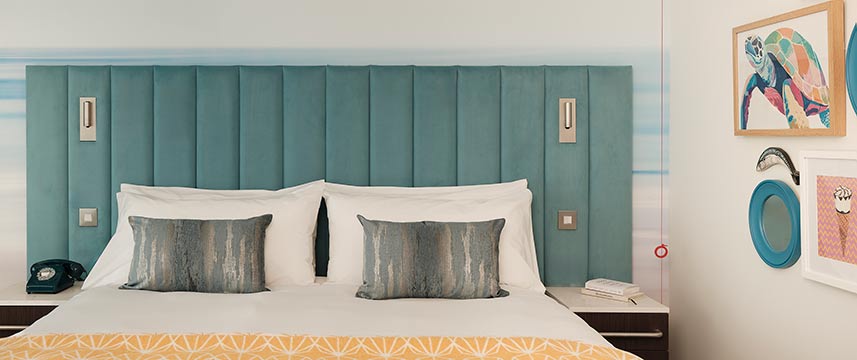 Hotel Indigo Torquay - Accessible Double Hotel Indigo Torquay - Accessible Double