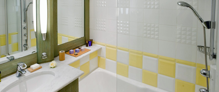 Hotel La Villa Gardenia - Bathroom