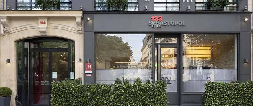 Hotel Le 123 Sebastopol - Entrance Hotel Le 123 Sebastopol - Entrance