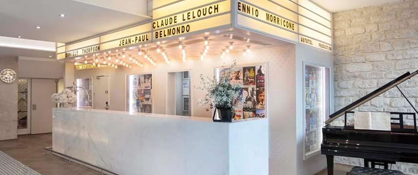 Hotel Le 123 Sebastopol - Reception Hotel Le 123 Sebastopol - Reception