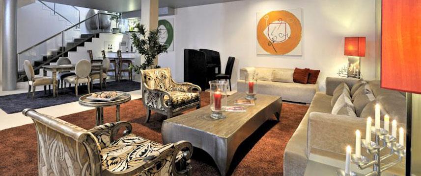 Hotel Madrid Barajas Lounge Area