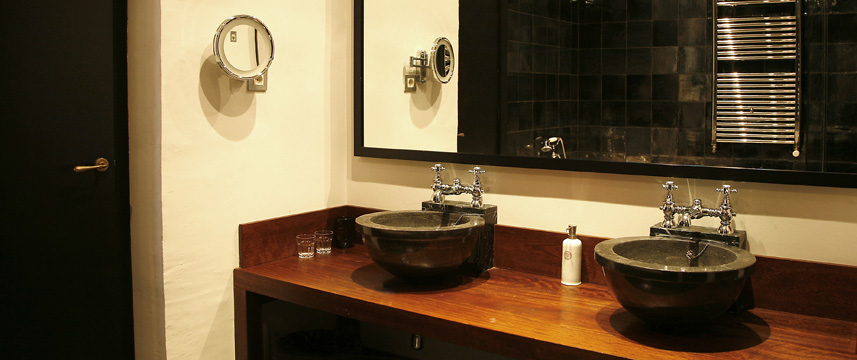 Hotel Market - Bathroom Hotel Market - Bathroom