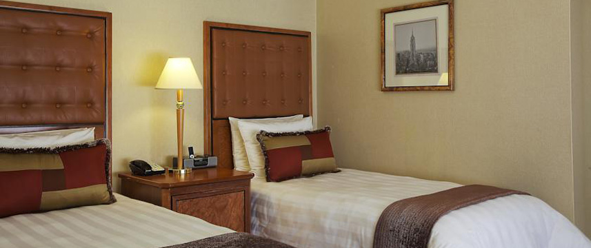 Hotel Metro - Twin Bedroom Hotel Metro - Twin Bedroom