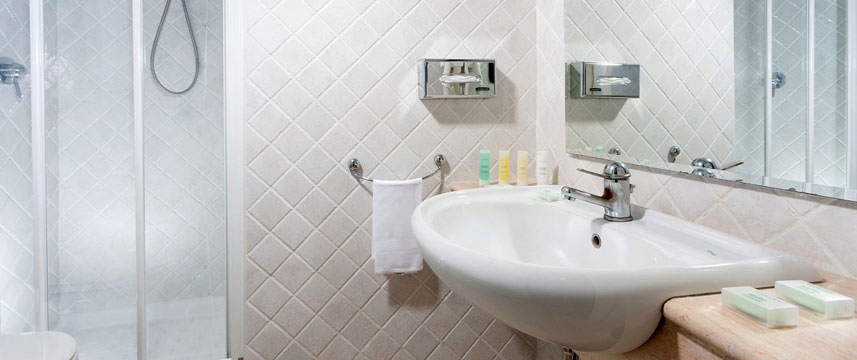 Hotel Palazzo Carpegna - Classic Bathroom