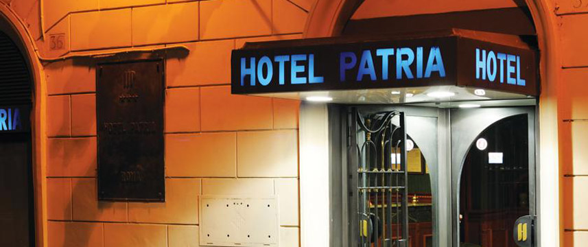 Hotel Patria - Entrance