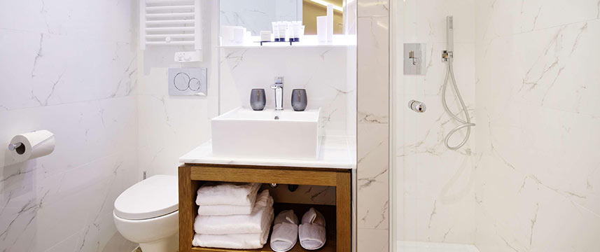 Hotel Petit Lafayette - Bathroom Hotel Petit Lafayette - Bathroom