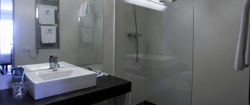 Hotel Playafels - Deluxe Bathroom Hotel Playafels - Deluxe Bathroom