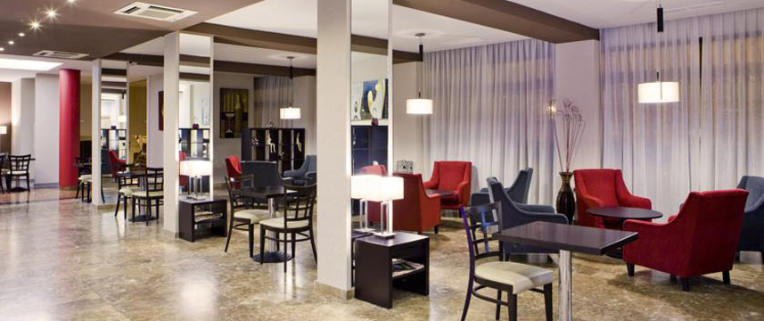 Hotel Puerta De Toledo - Lounge Seating