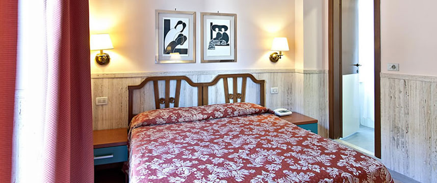 Hotel Pyramid - Room Double Hotel Pyramid - Room Double