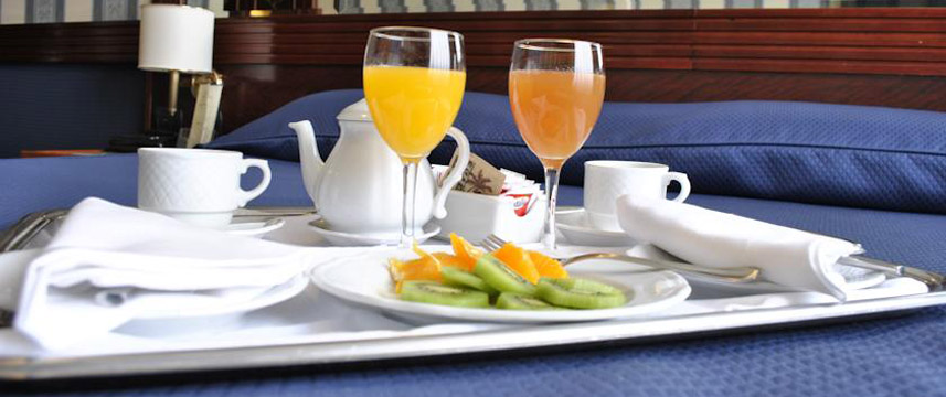 Hotel Regent - Room Service Hotel Regent - Room Service