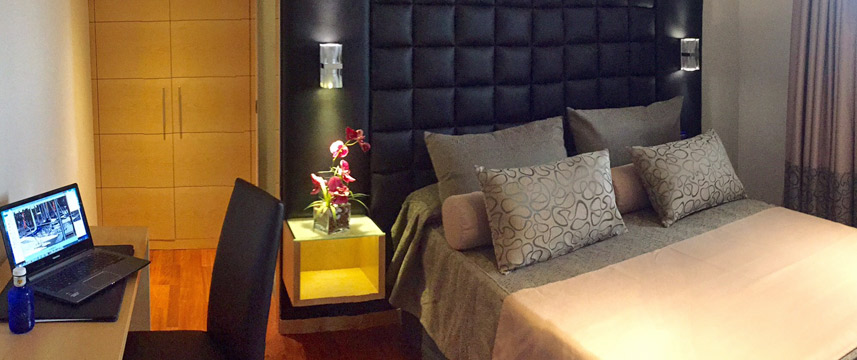 Hotel Sansi Diputacio - Double Bedroom