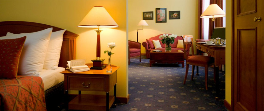 Hotel Savoy Prague - Junior Suite Lounge