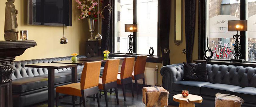 Hotel Sint Nicolaas - Bar Seating Hotel Sint Nicolaas - Bar Seating