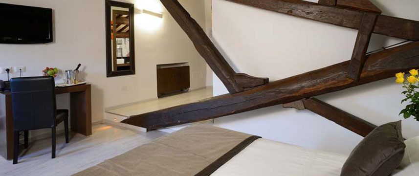 Hotel Trevi - Double Bed Room