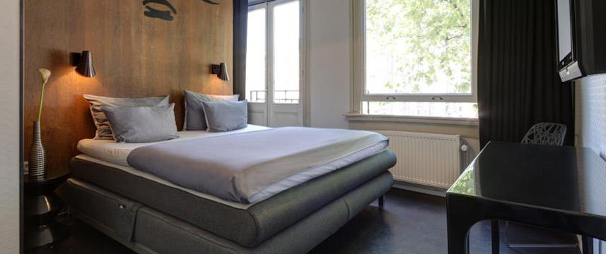 Hotel V Frederiksplein - XL Double Room