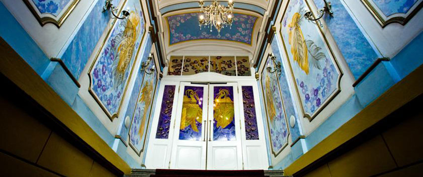 Hotel William - Entrance Hotel William - Entrance