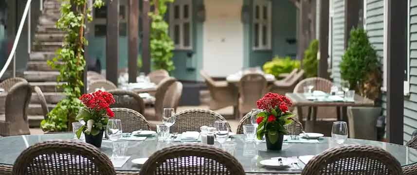 Hotel du Vin Brighton - Al Fresco Dining Hotel du Vin Brighton - Al Fresco Dining