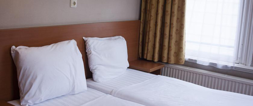 Inner Hotel - Twin Room Inner Hotel - Twin Room