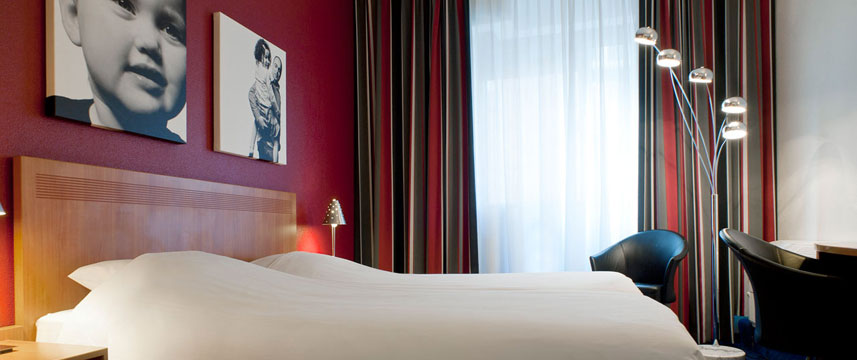 Inntel Hotels Deluxe Room
