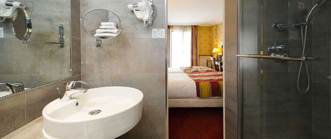 Inter Hotel Lecourbe - Bathroom