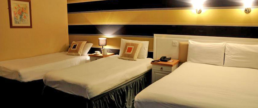 International Hotel - Family Room International Hotel - Family Room