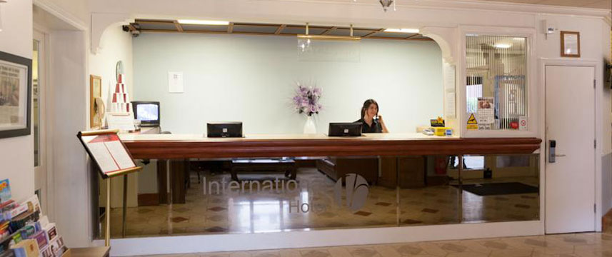 International Hotel - Reception International Hotel - Reception