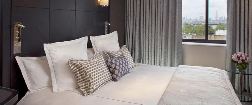 Jumeirah Carlton Tower - Double Room