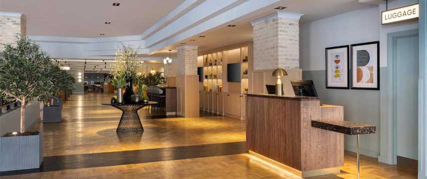 Jurys Inn Birmingham - Lobby Jurys Inn Birmingham - Lobby