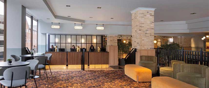 Jurys Inn Birmingham - Reception Jurys Inn Birmingham - Reception
