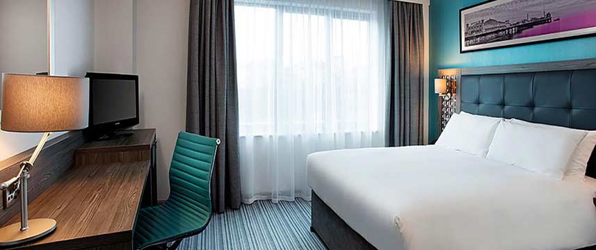 Jurys Inn Brighton - Bedroom Jurys Inn Brighton - Bedroom