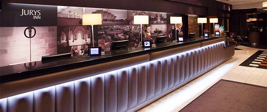 Jurys Inn Glasgow - Reception Jurys Inn Glasgow - Reception