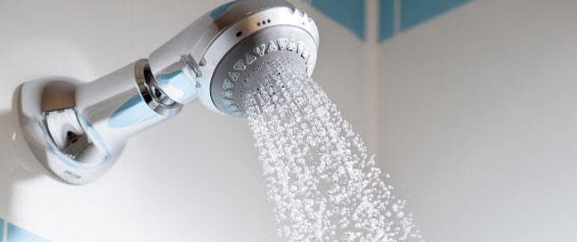 Jurys Inn Heathrow - Shower