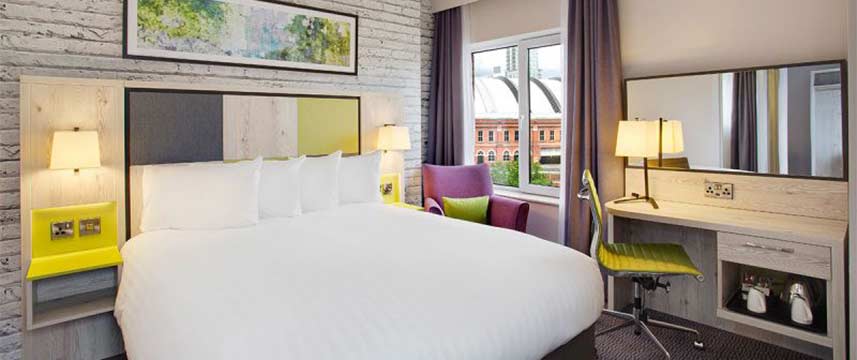 Jurys Inn Manchester - Standard Double Corner View Jurys Inn Manchester - Standard Double Corner View
