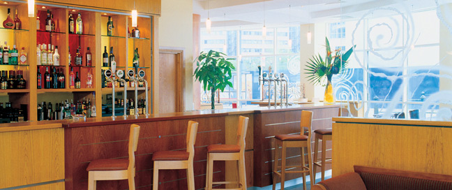 Jurys Inn Parnell Street - Bar Jurys Inn Parnell Street - Bar
