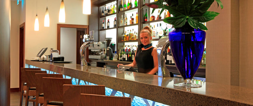 Kensington Close - Bar Kensington Close - Bar