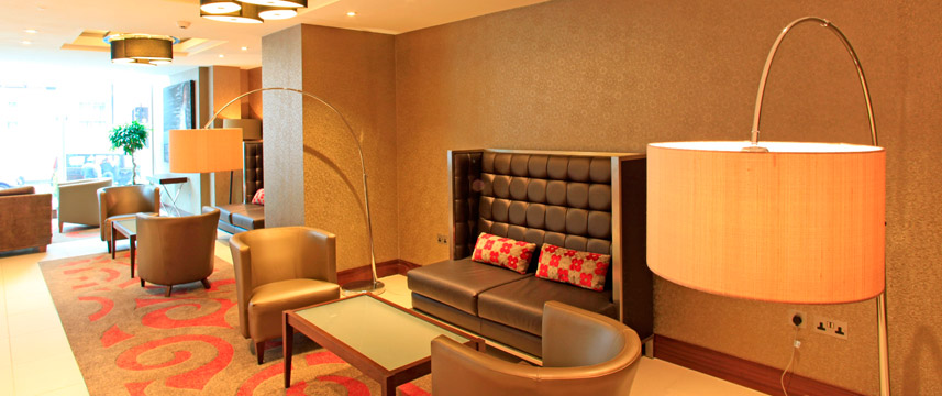 Kensington Close - Lobby Kensington Close - Lobby