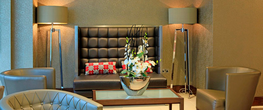 Kensington Close - Lobby modern furnishing