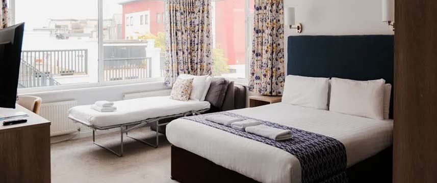 Kilbirnie Hotel - Family Room Sofabed Kilbirnie Hotel - Family Room Sofabed