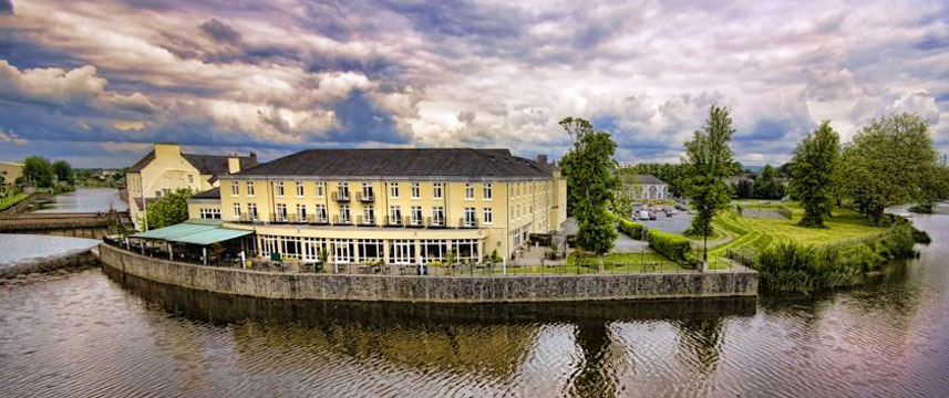 Kilkenny River Court Hotel - Exterior