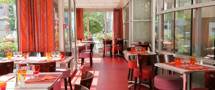Kyriad Bercy Village Hotel - Restaurant Kyriad Bercy Village Hotel - Restaurant