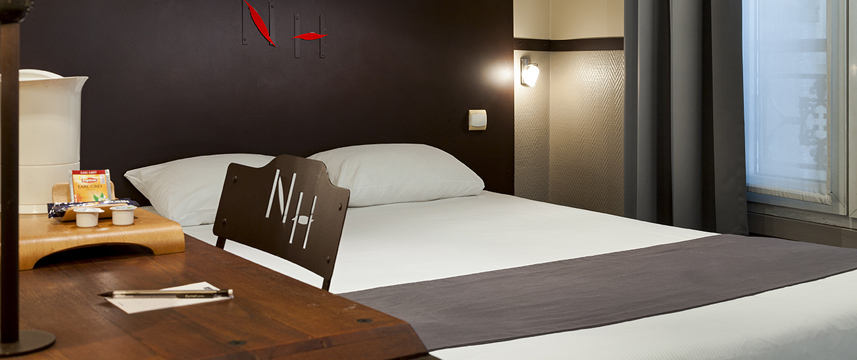 Kyriad Gare du Nord - Bedroom Kyriad Gare du Nord - Bedroom