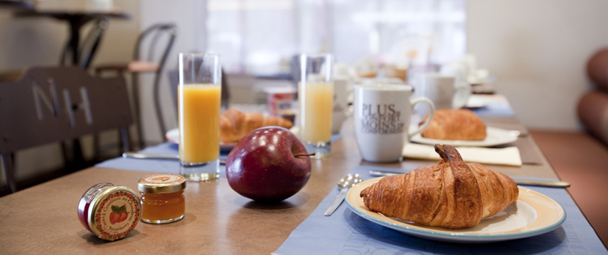 Kyriad Gare du Nord - Breakfast Kyriad Gare du Nord - Breakfast