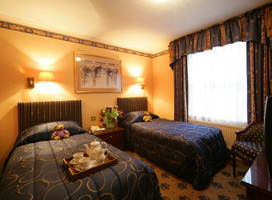 London Lodge Hotel