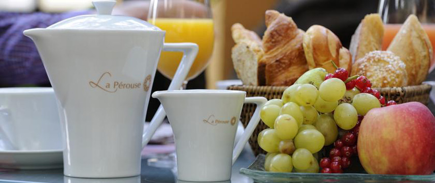 La Perouse Hotel - Breakfast